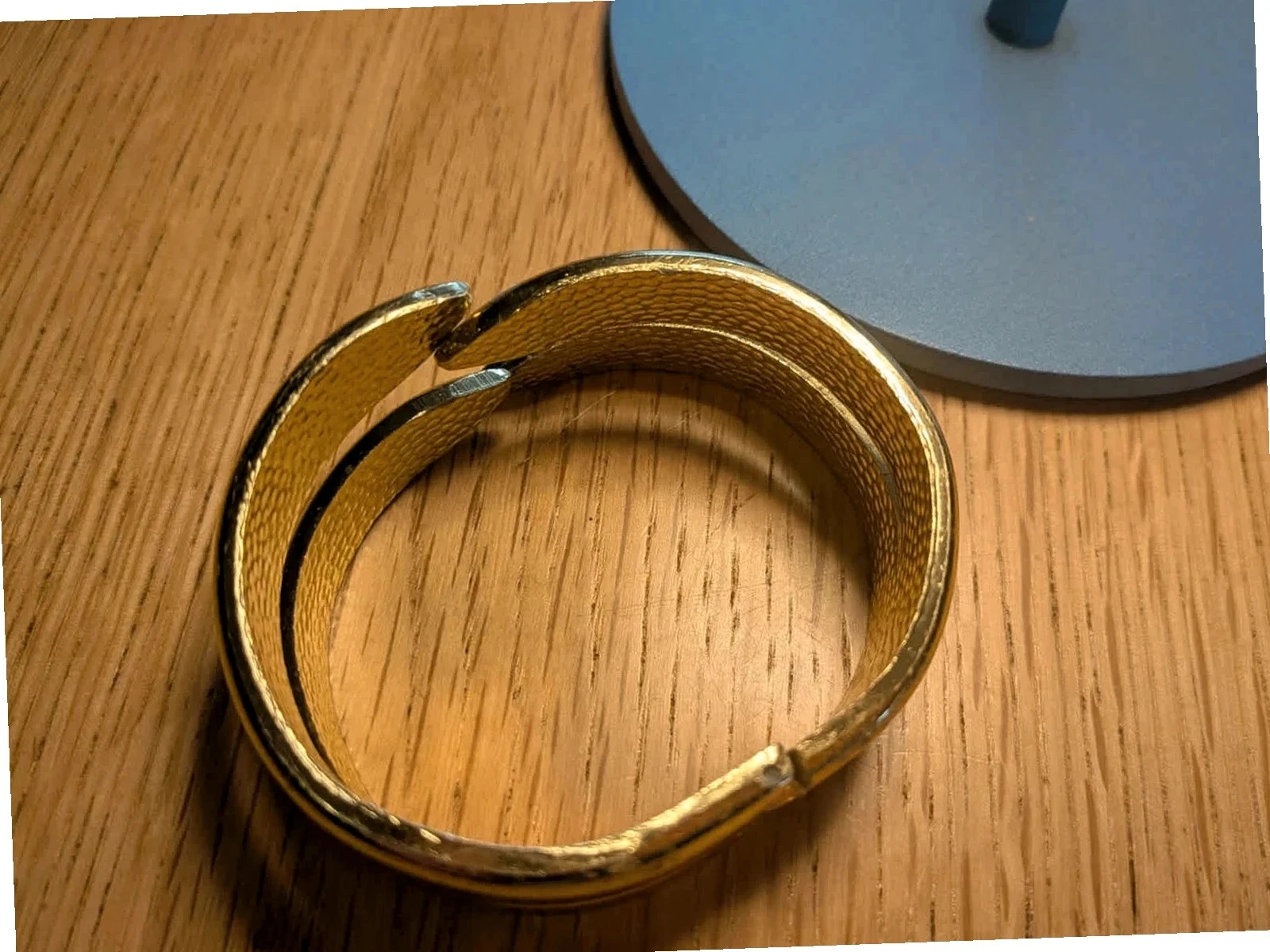 Vintage gold fantasy bracelet – photo 4